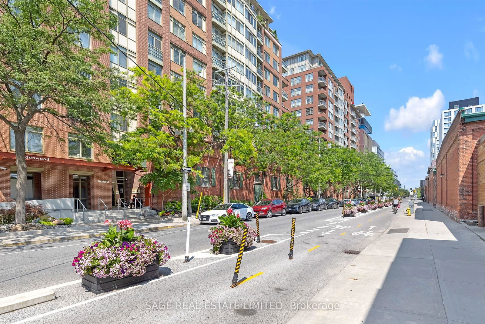 70 Mill St, unit 704 for sale - image #31