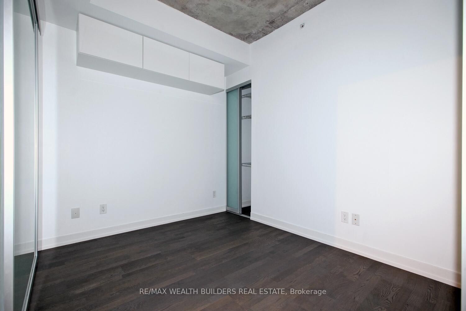 461 Adelaide St W, unit 237 for rent - image #18