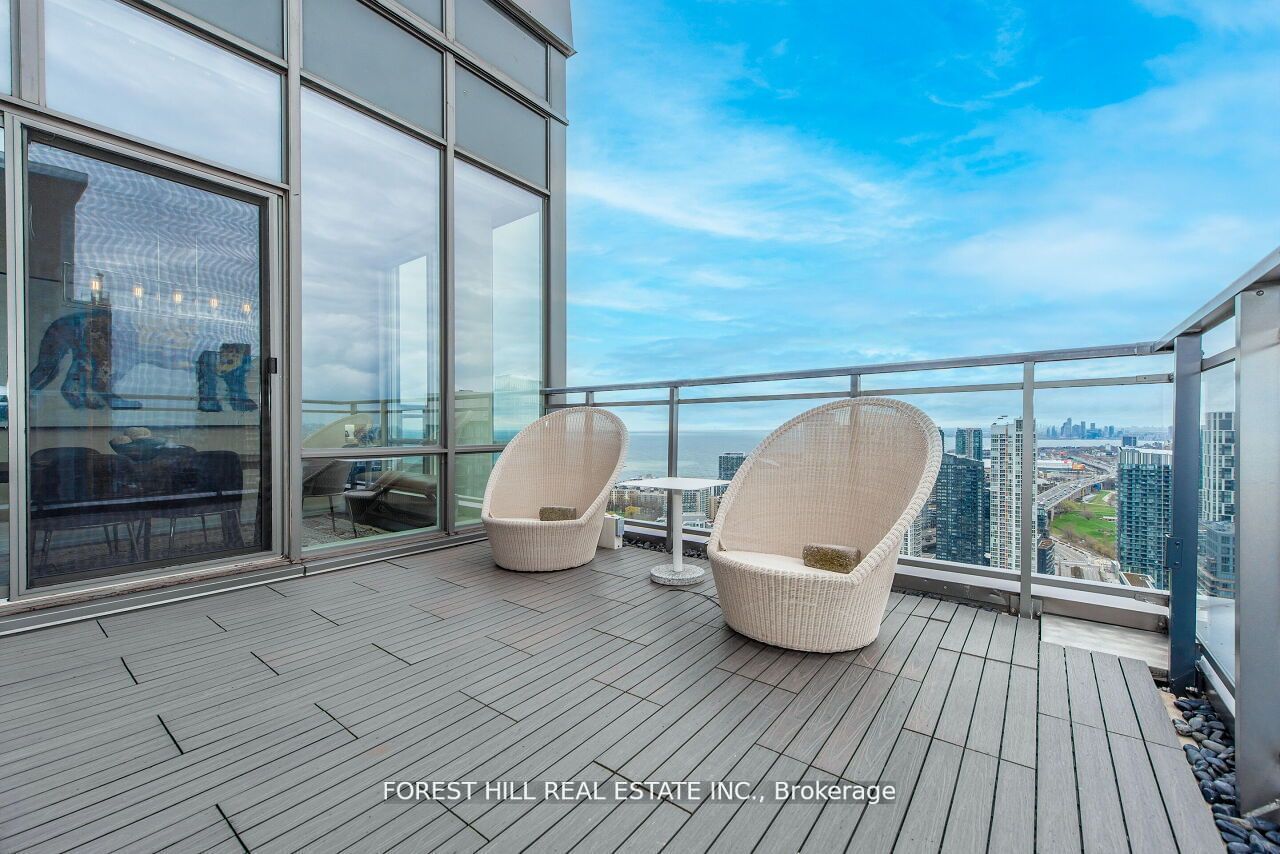 15 Fort York Blvd, unit PH01 for sale