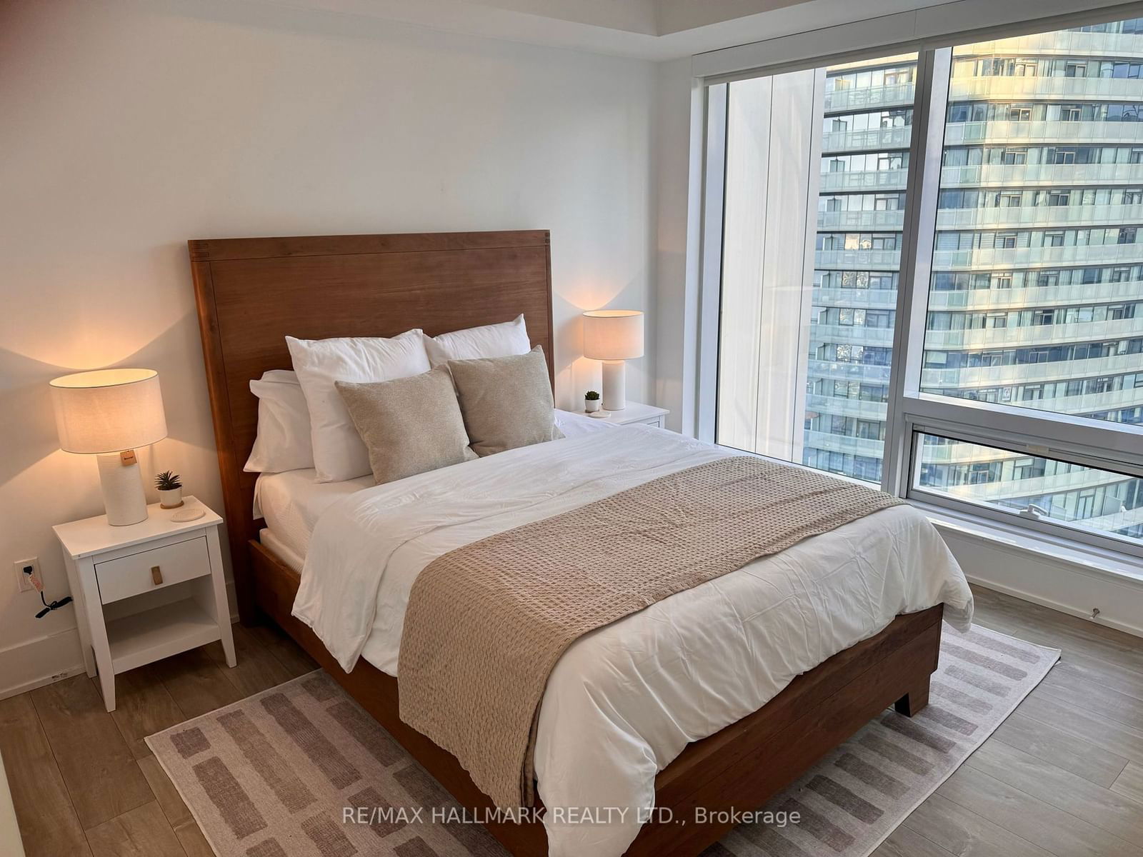 10 York St, unit 4103 for rent - image #15