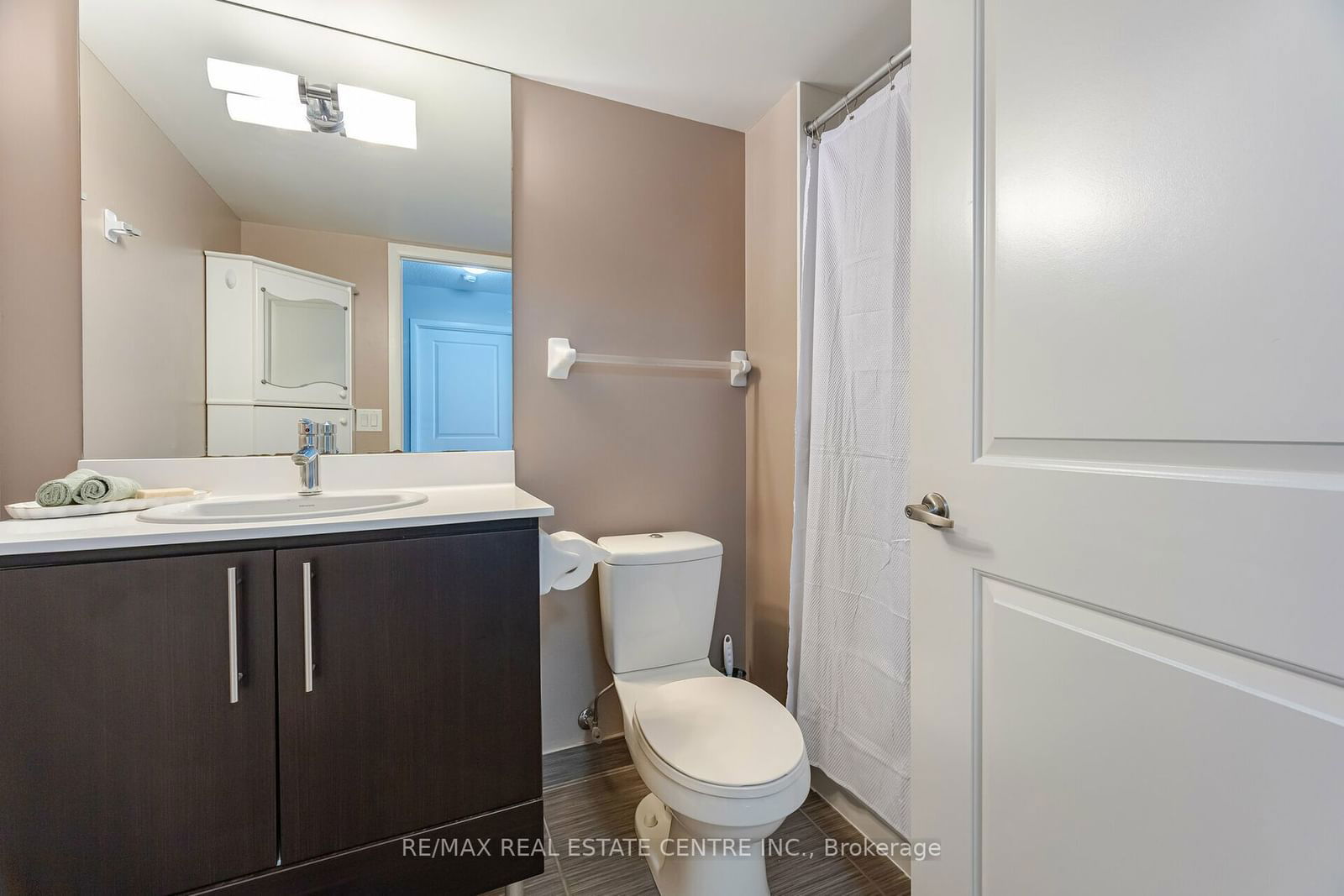 17 Anndale Dr, unit 906 for sale - image #18