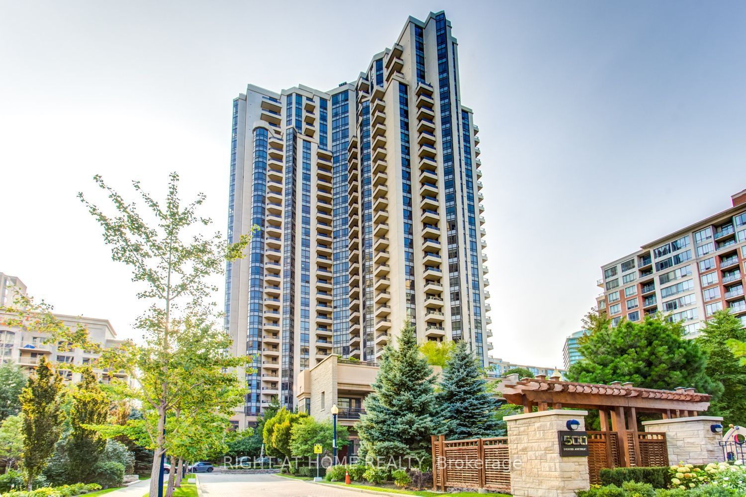 500 Doris Ave, unit 1424 for sale - image #9