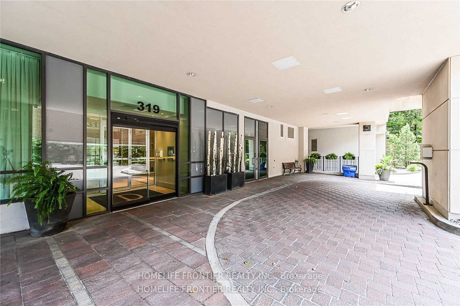 319 Merton St, unit 1104 for sale - image #2