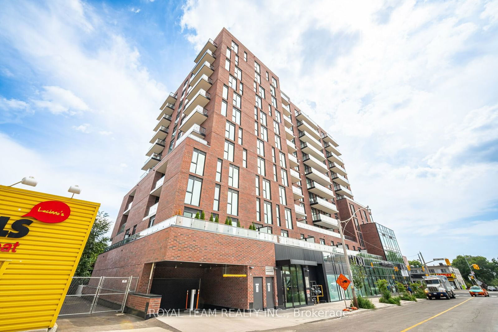 185 Alberta Ave, unit 1107 for sale