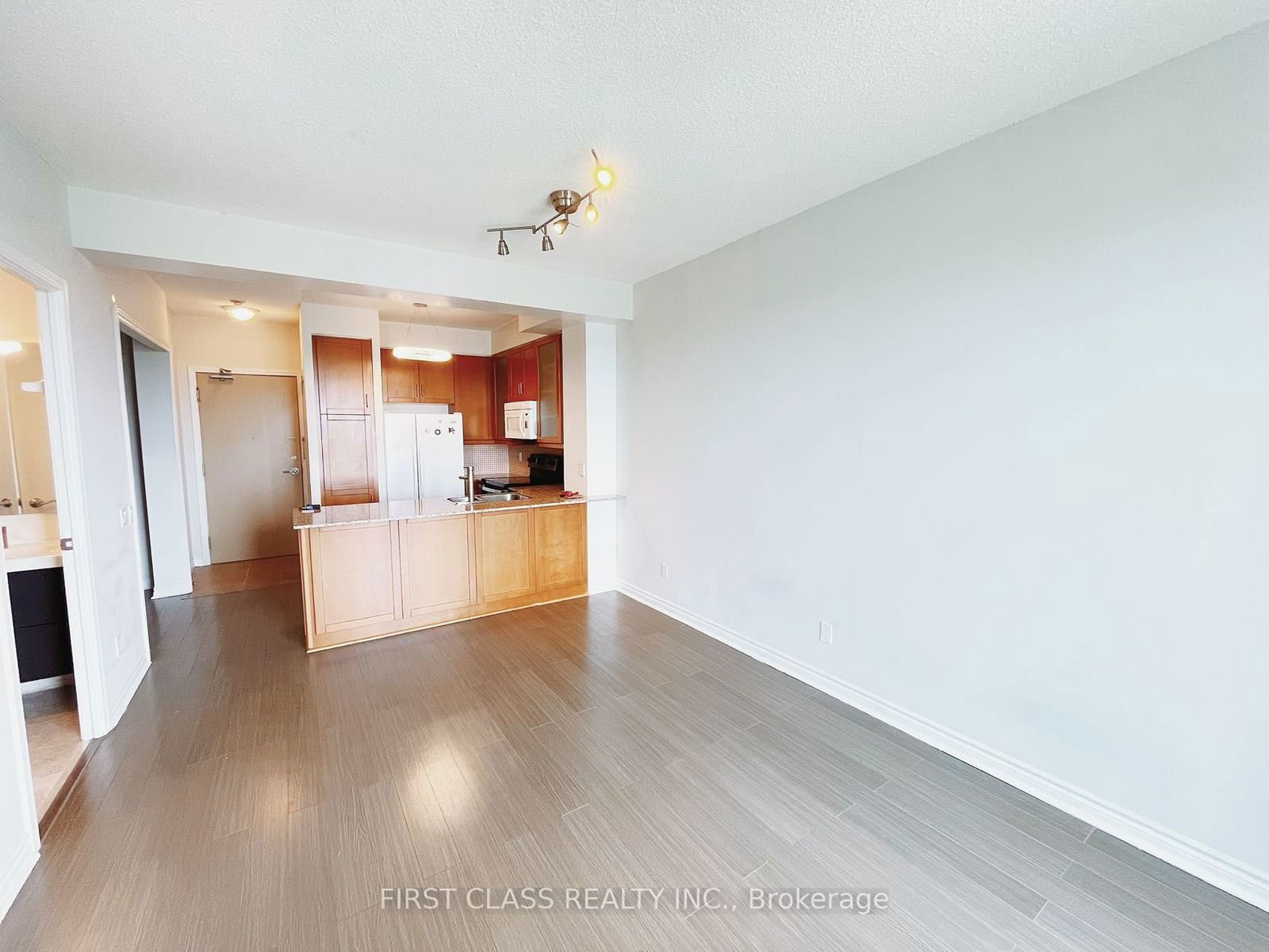 60 Byng Ave, unit 1007 for sale - image #5