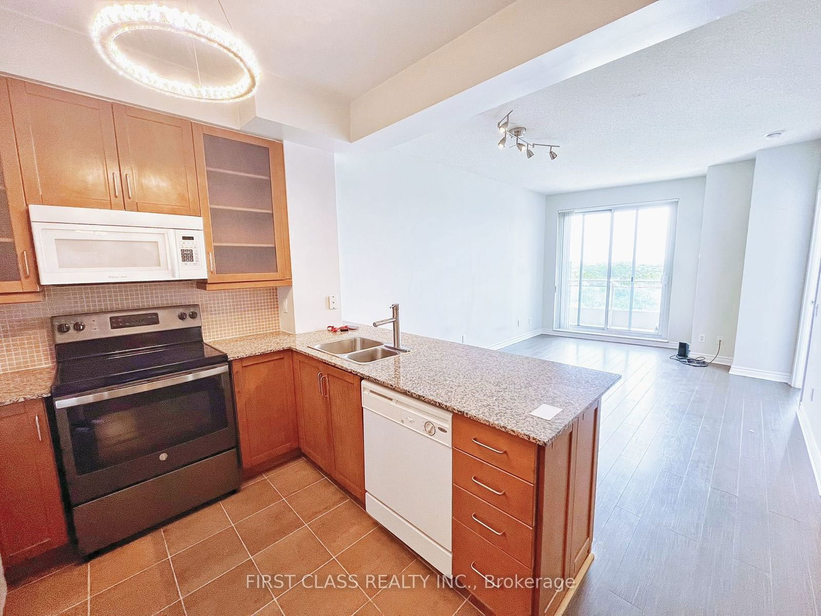 60 Byng Ave, unit 1007 for sale - image #6