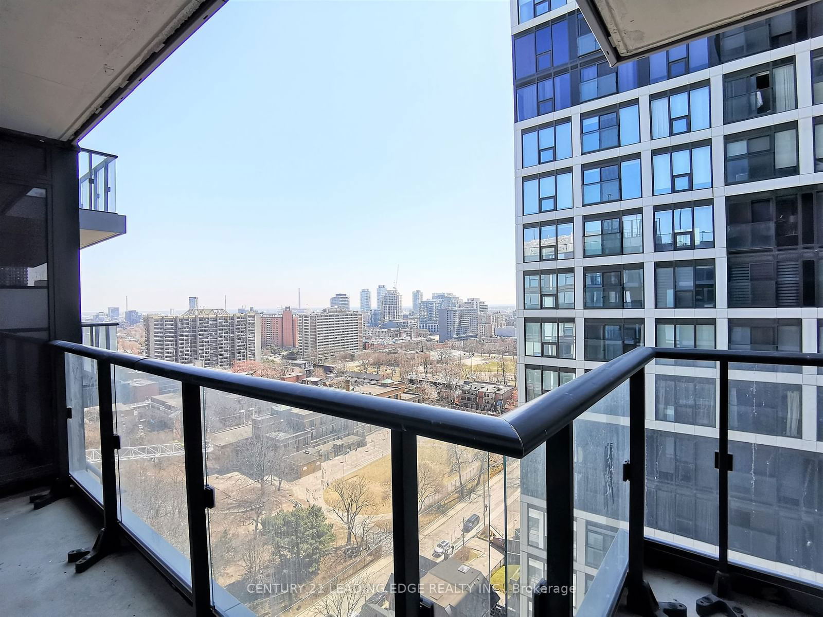 251 Jarvis St, unit 1816 for rent