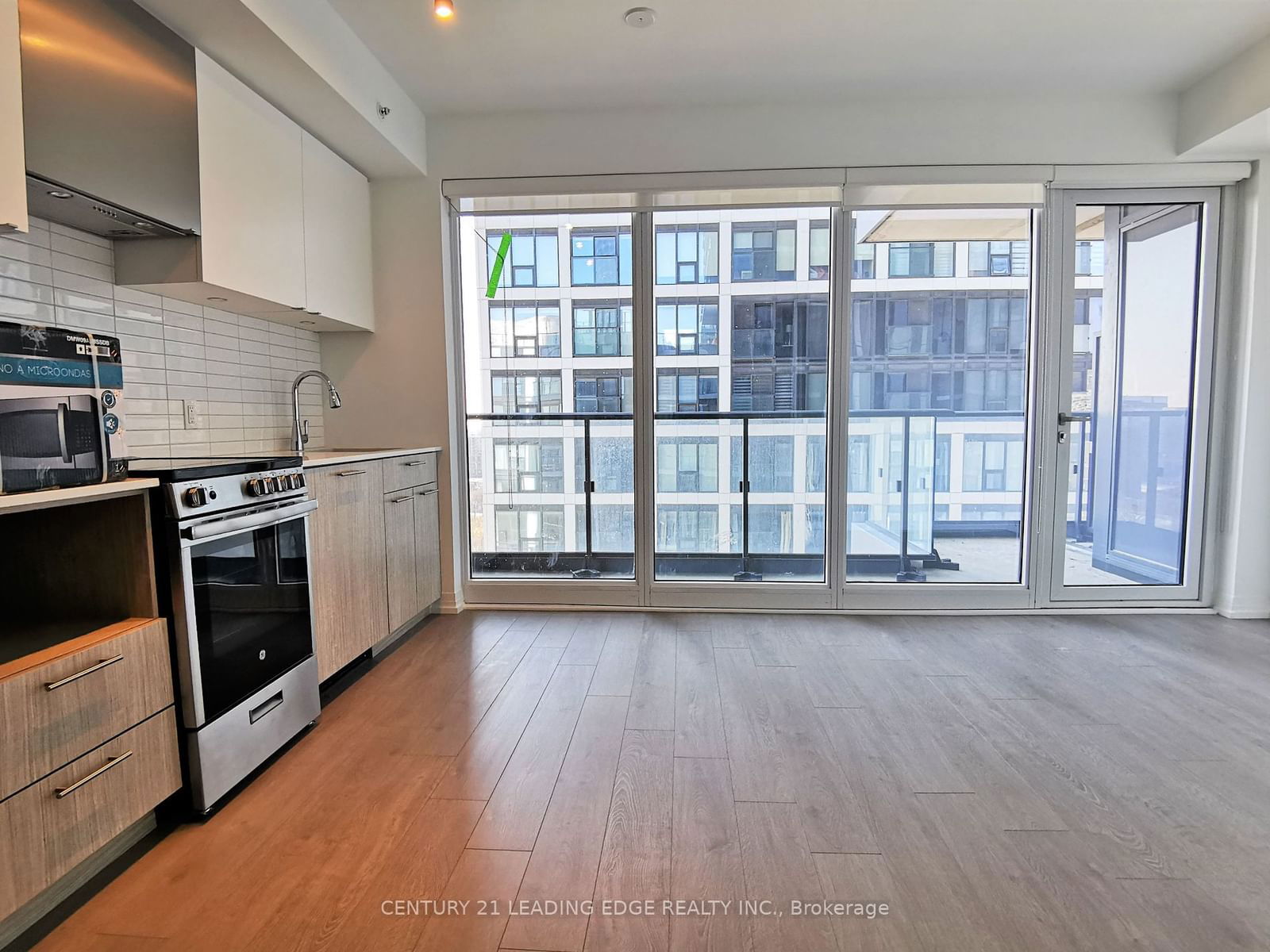 251 Jarvis St, unit 1816 for rent