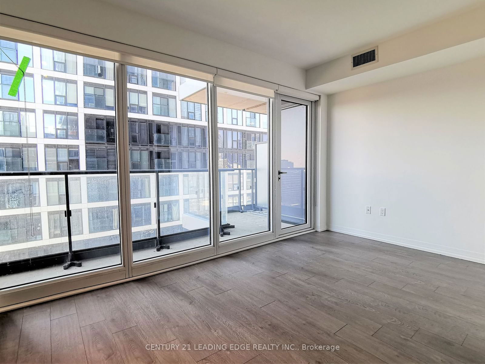 251 Jarvis St, unit 1816 for rent - image #7