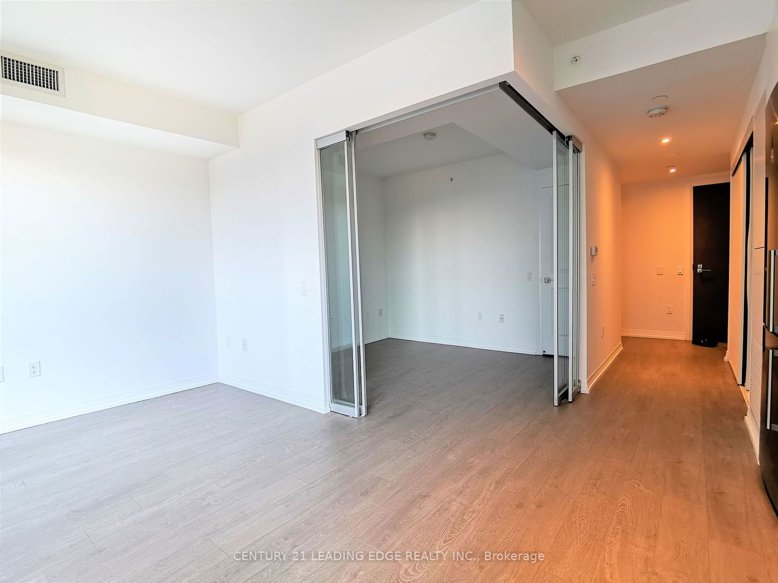 251 Jarvis St, unit 1816 for rent