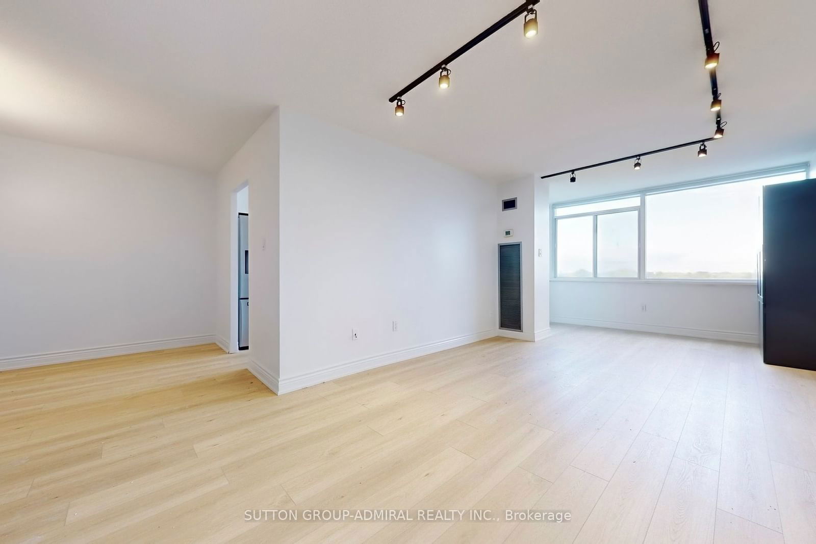 3000 Bathurst St, unit 707 for sale - image #6