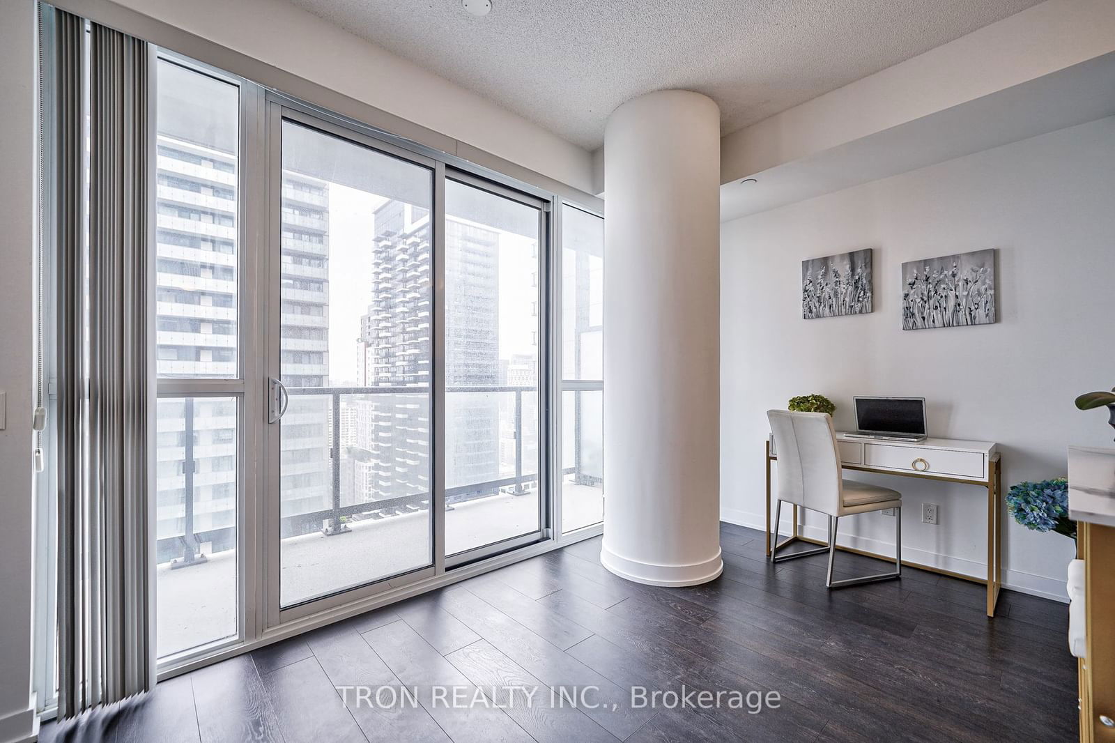 87 Peter St, unit 3108 for sale