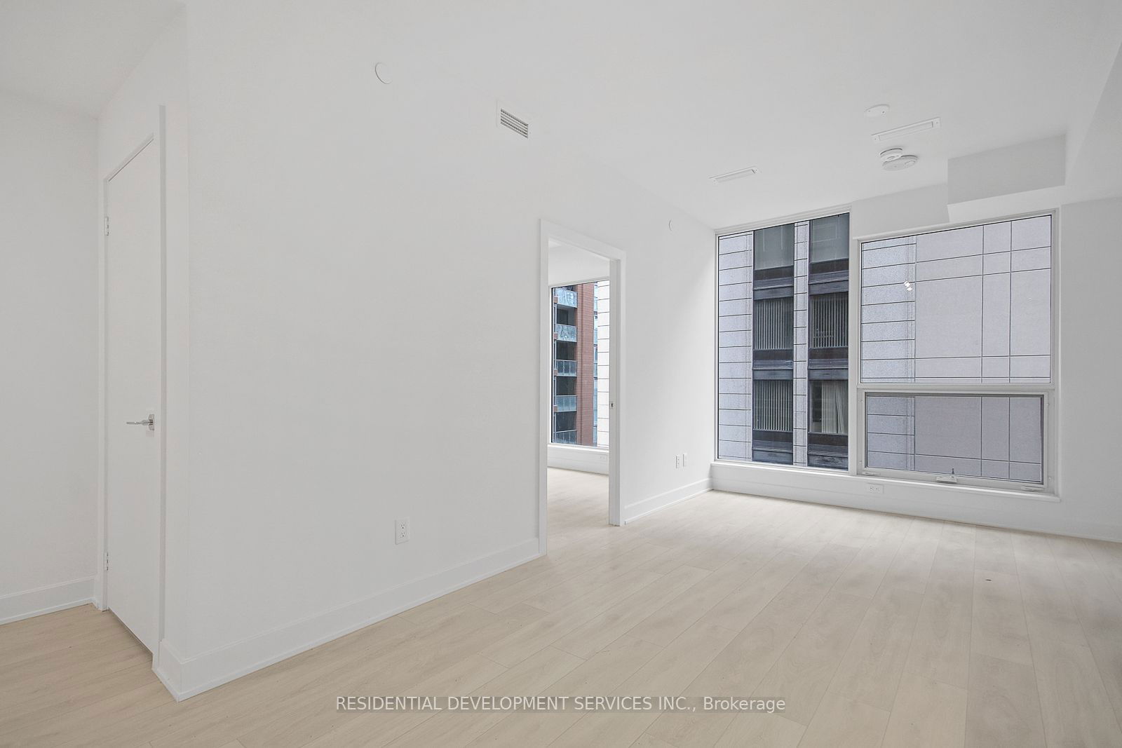 15 Mercer St, unit 1107 for rent - image #10