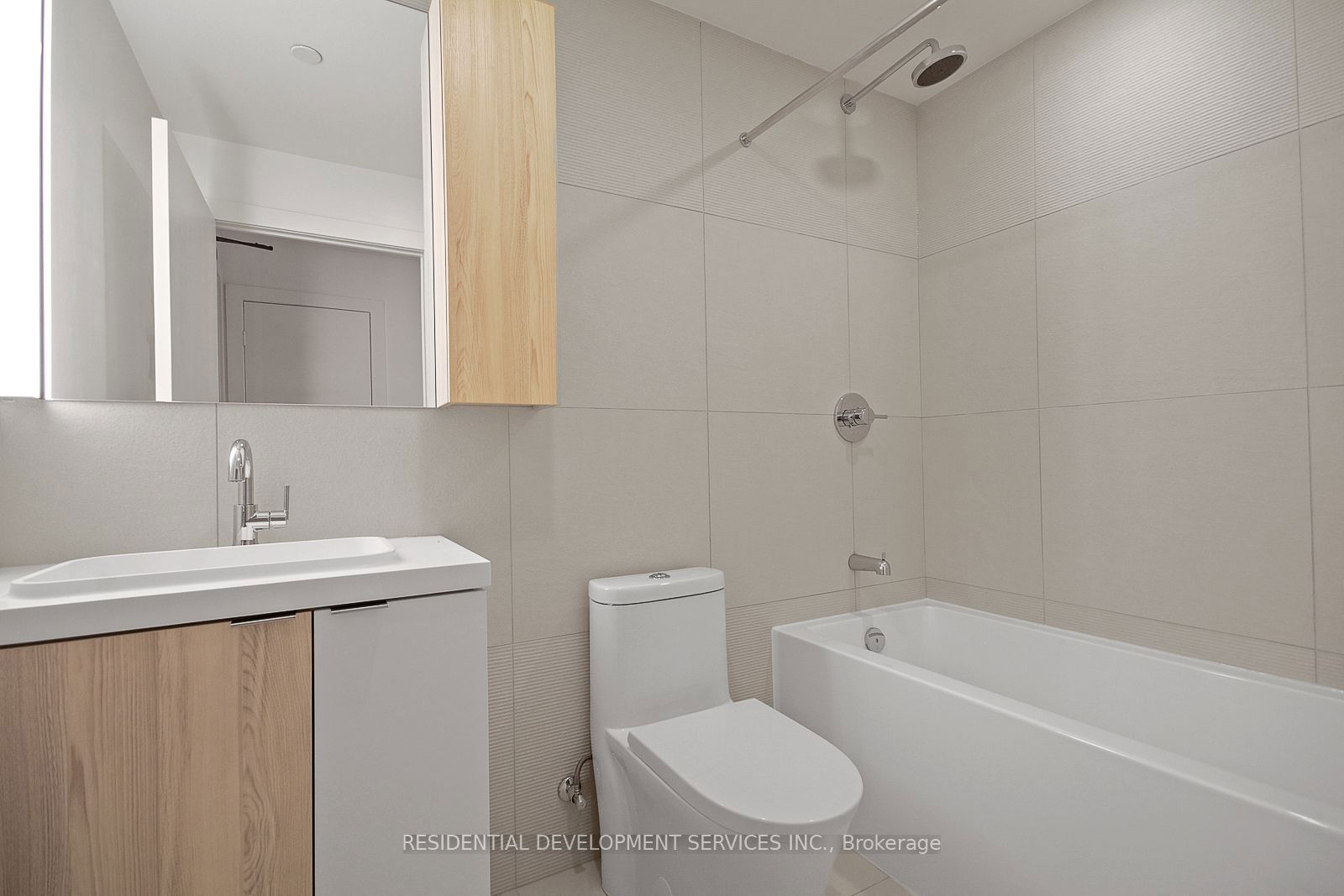 15 Mercer St, unit 1107 for rent - image #20