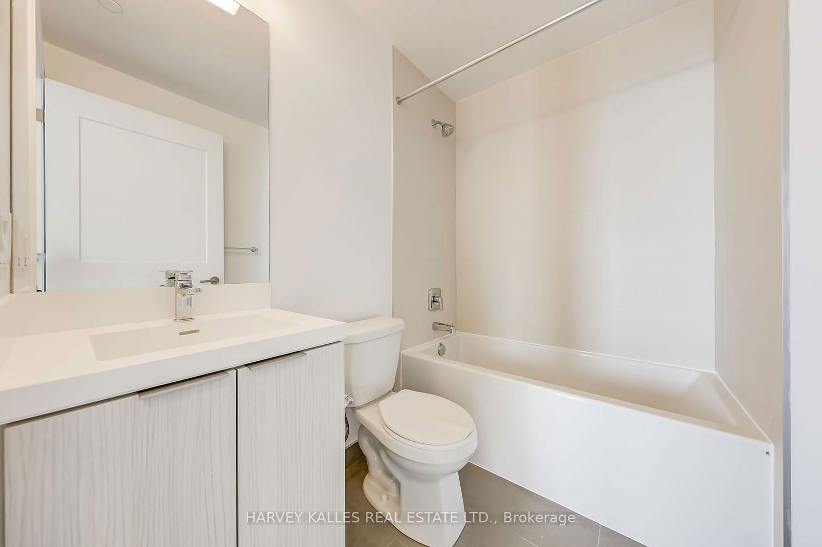 25 Holly St, unit PH05 for sale - image #19