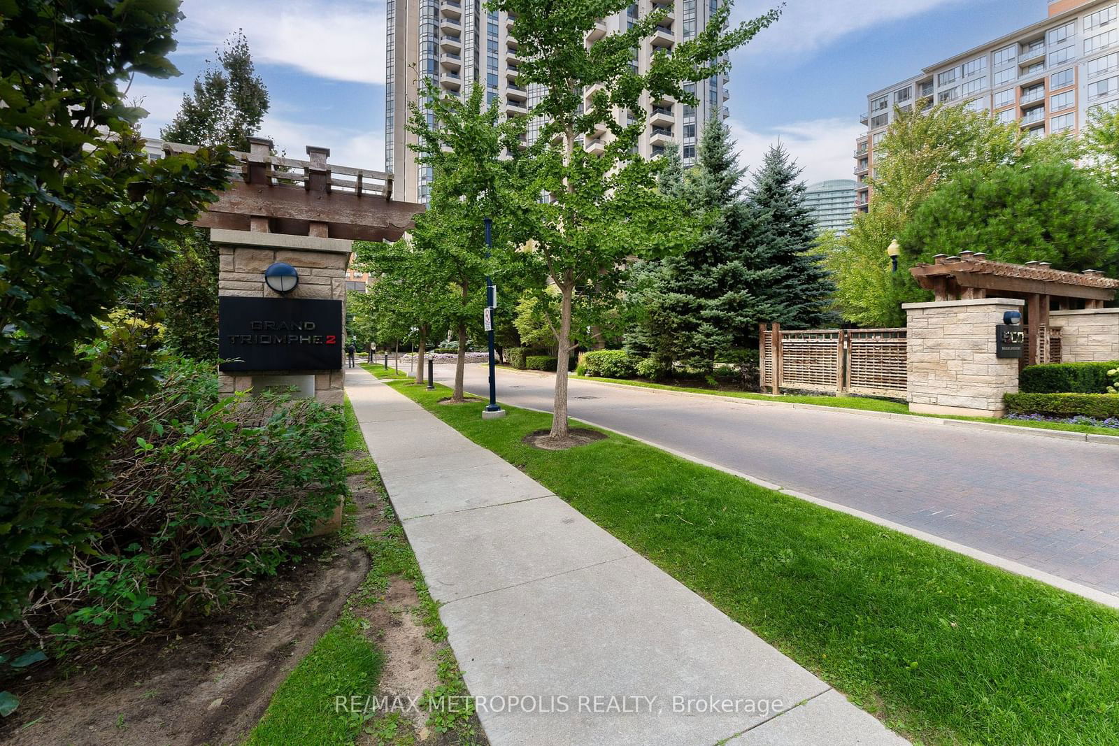 500 Doris Ave, unit 730 for sale - image #4