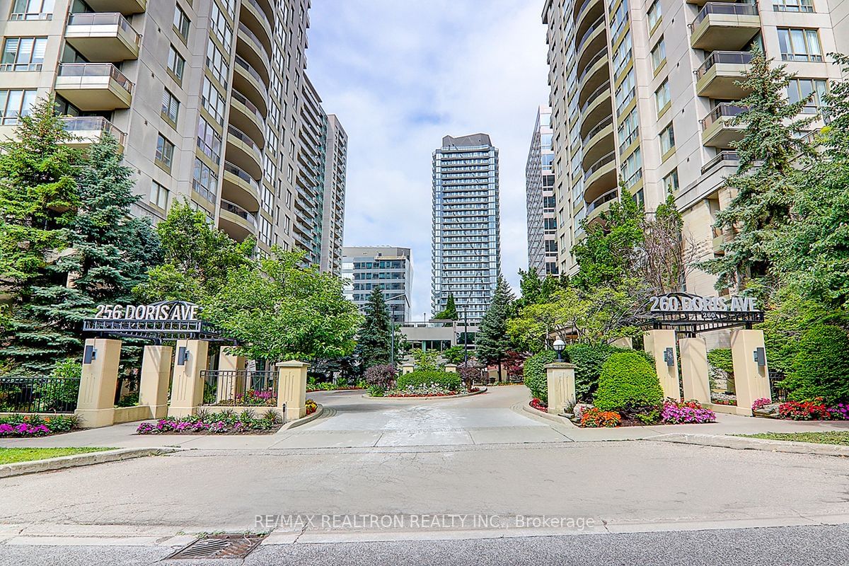 256 Doris Ave, unit PH205 for sale - image #30