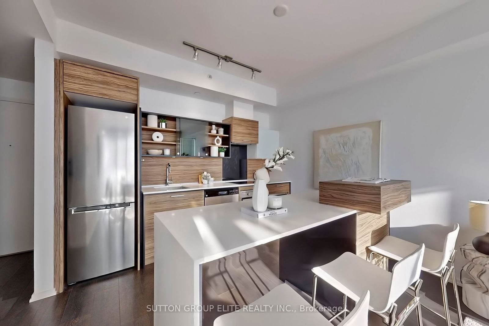 75 St Nicholas St, unit 1705 for sale - image #15