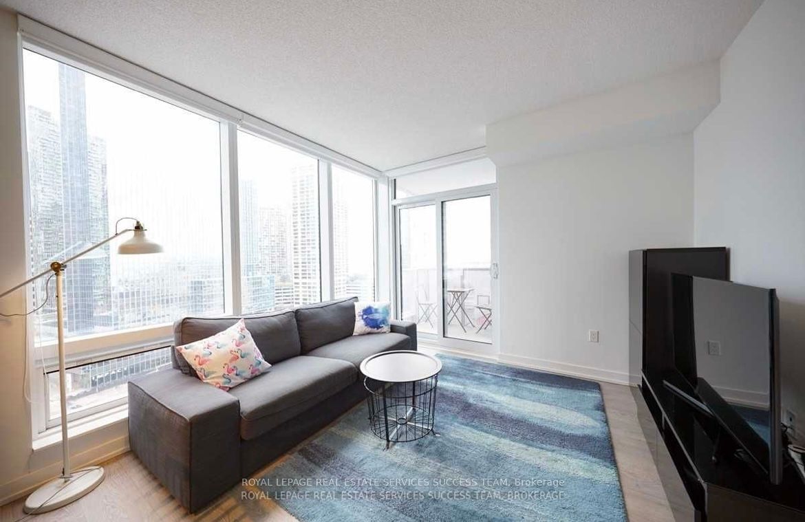 10 York St, unit 1305 for rent - image #5