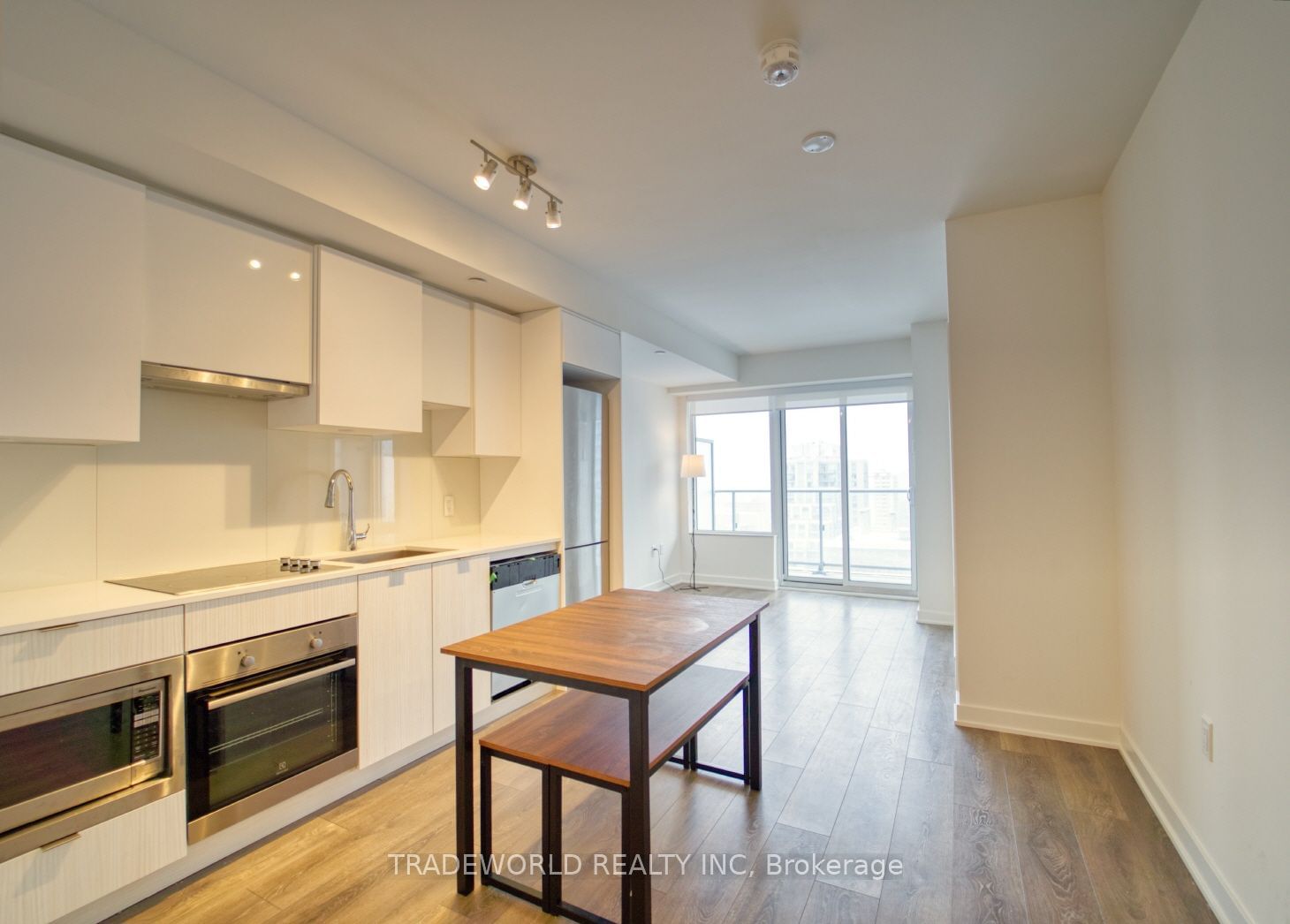 195 Redpath Ave, unit 2008 for rent - image #4