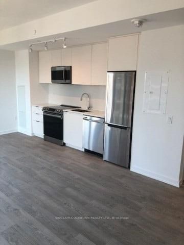 48 Power St, unit 1808 for rent - image #3