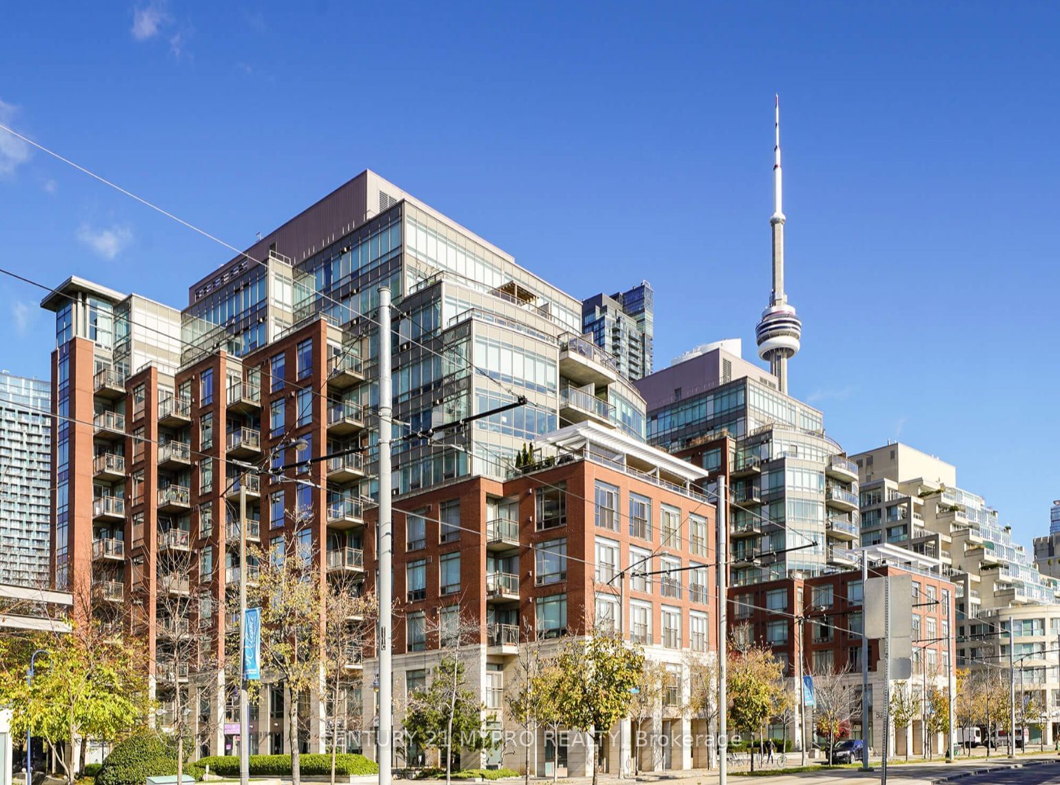 500 Queens Quay, unit Ph1001E for sale - image #1