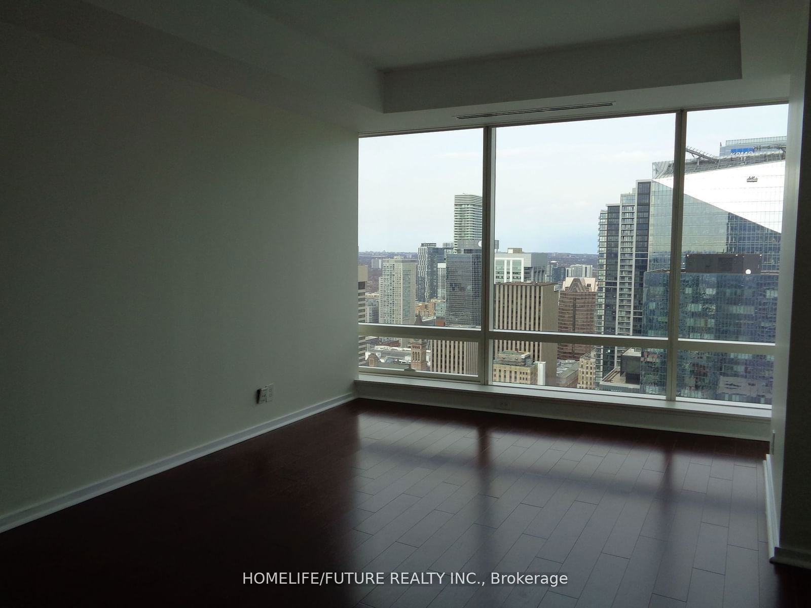 180 University Ave, unit 4807 for rent