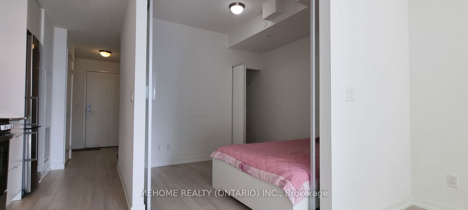 49 East Liberty St E, unit 1906 for sale - image #7