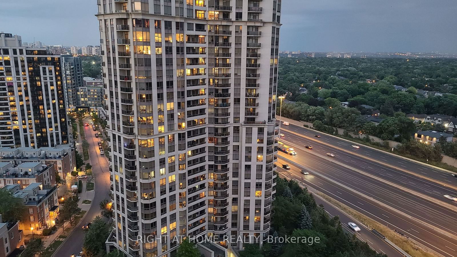 Skymark at Avondale Condos, North York, Toronto