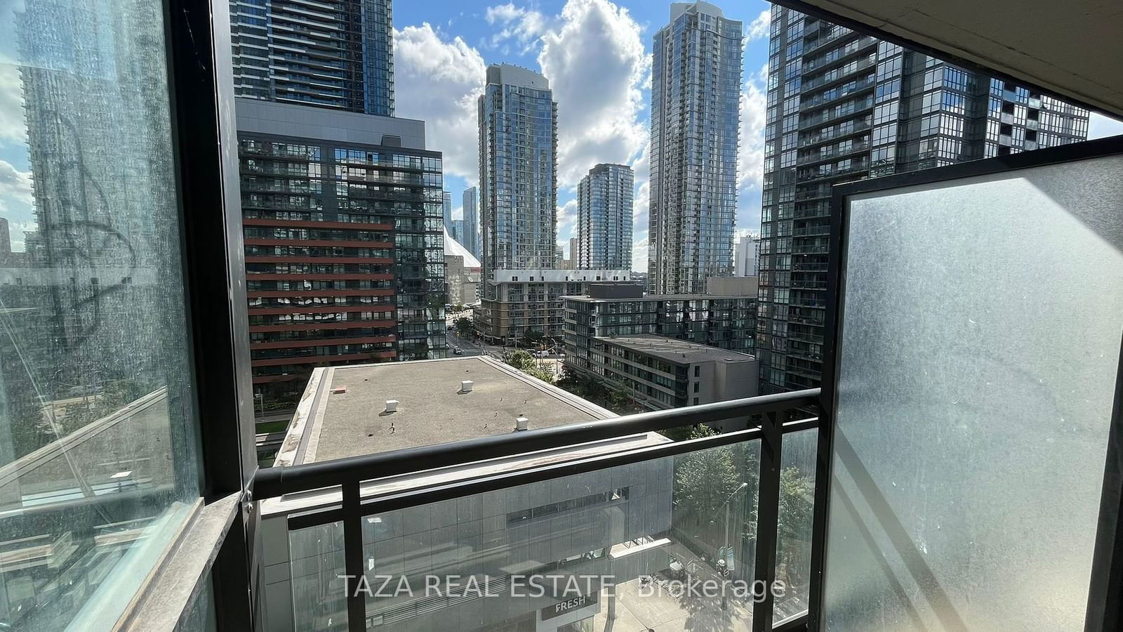 8 Telegram Mews, unit 1006 for rent - image #32