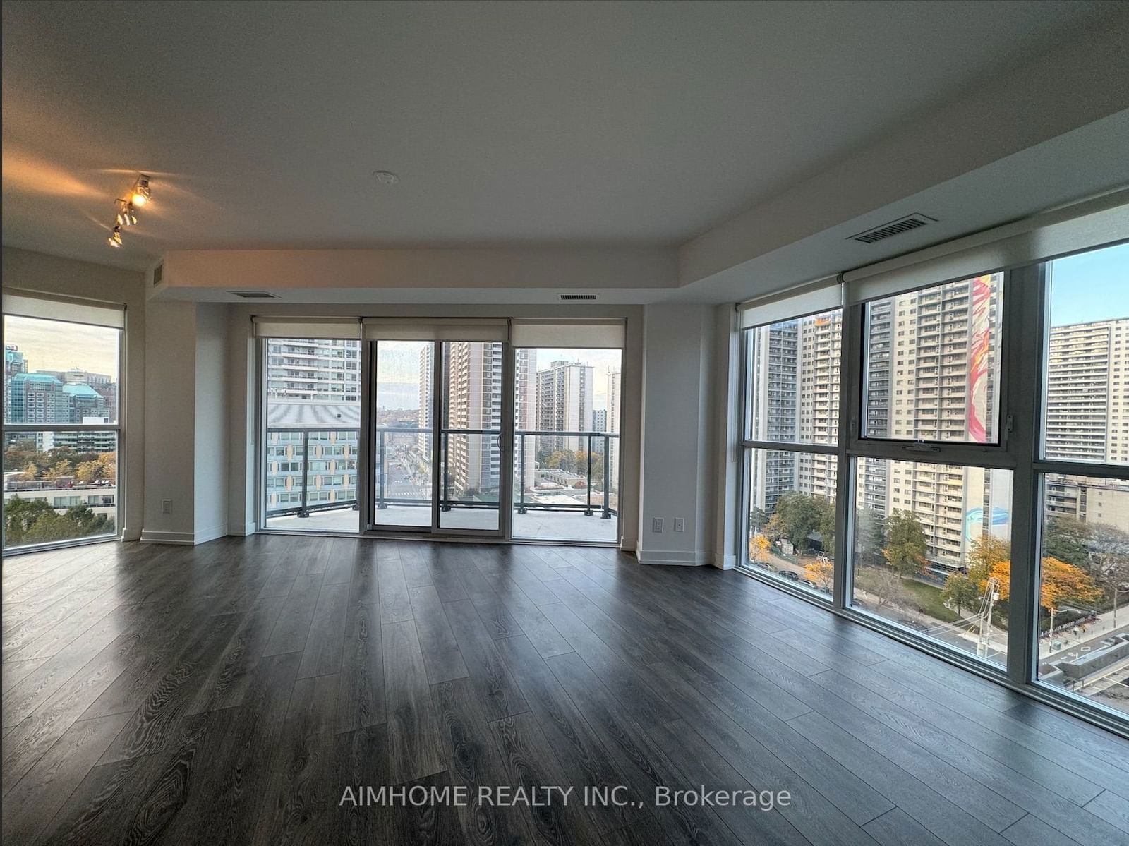 159 Wellesley St E, unit 1203 for sale