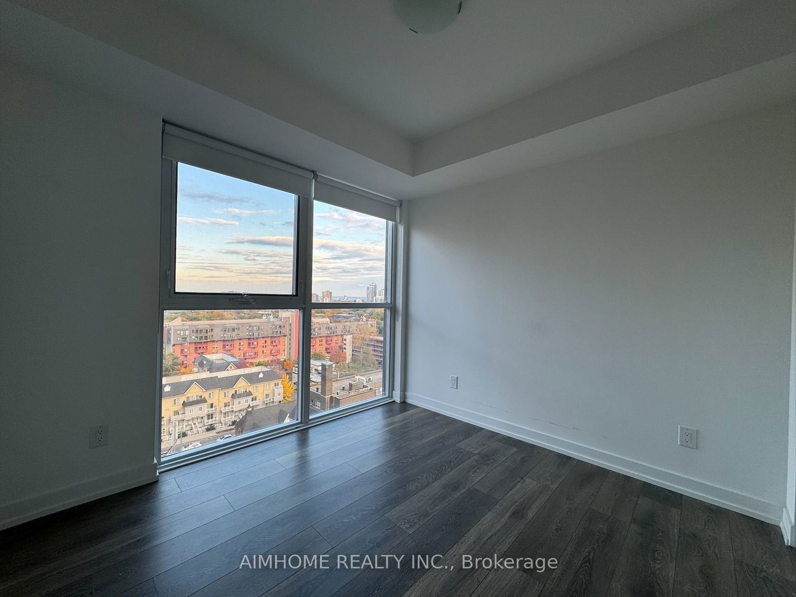 159 Wellesley St E, unit 1203 for sale