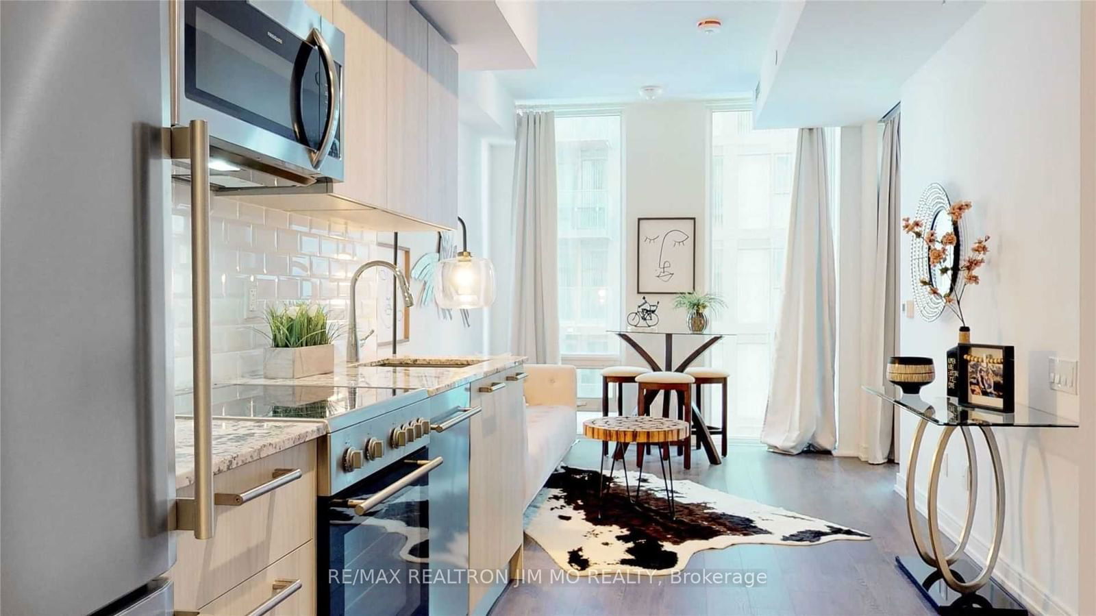 28 Wellesley St E, unit 706 for sale - image #5