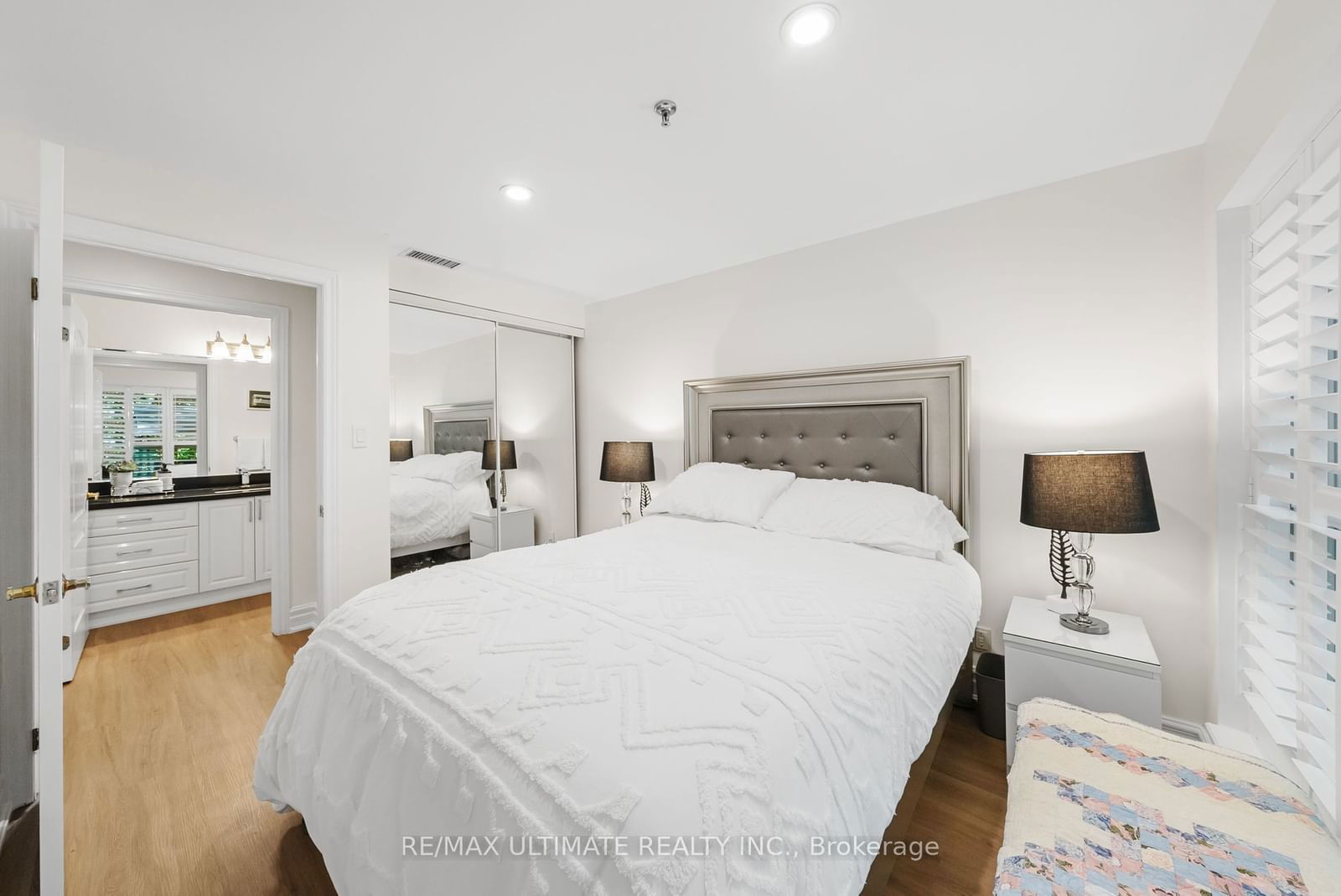 1 Watergarden Way, unit 2 for sale - image #18