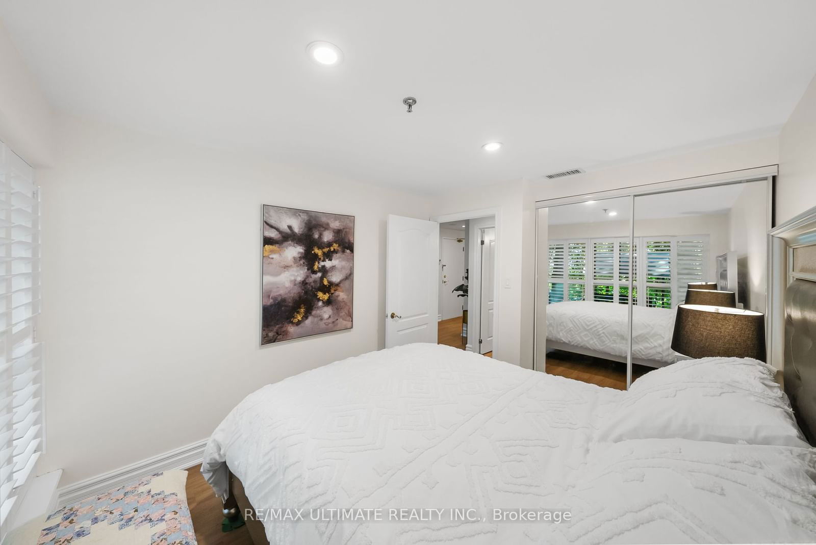 1 Watergarden Way, unit 2 for sale - image #19