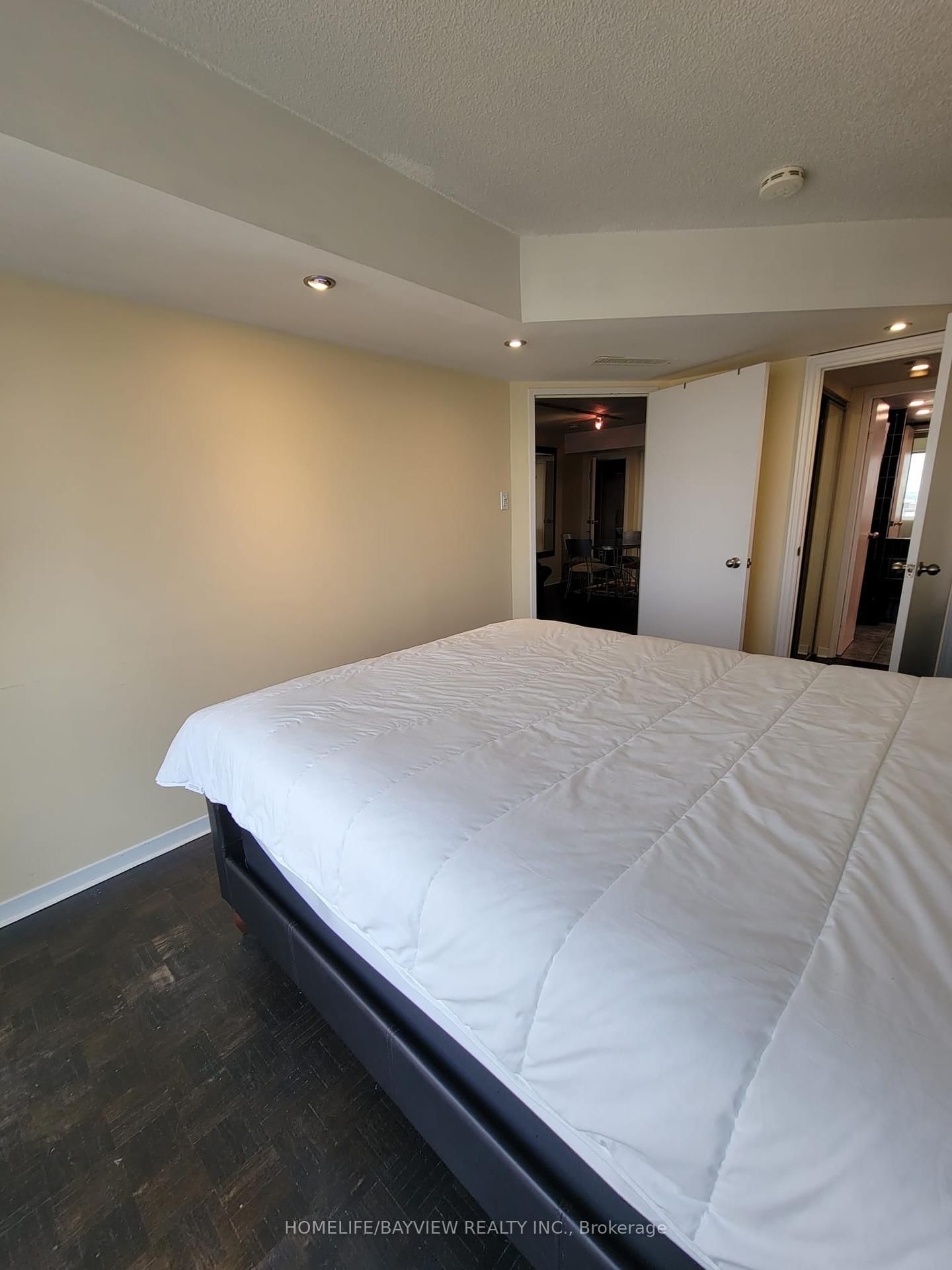 1001 Bay St, unit 2902 for sale - image #13