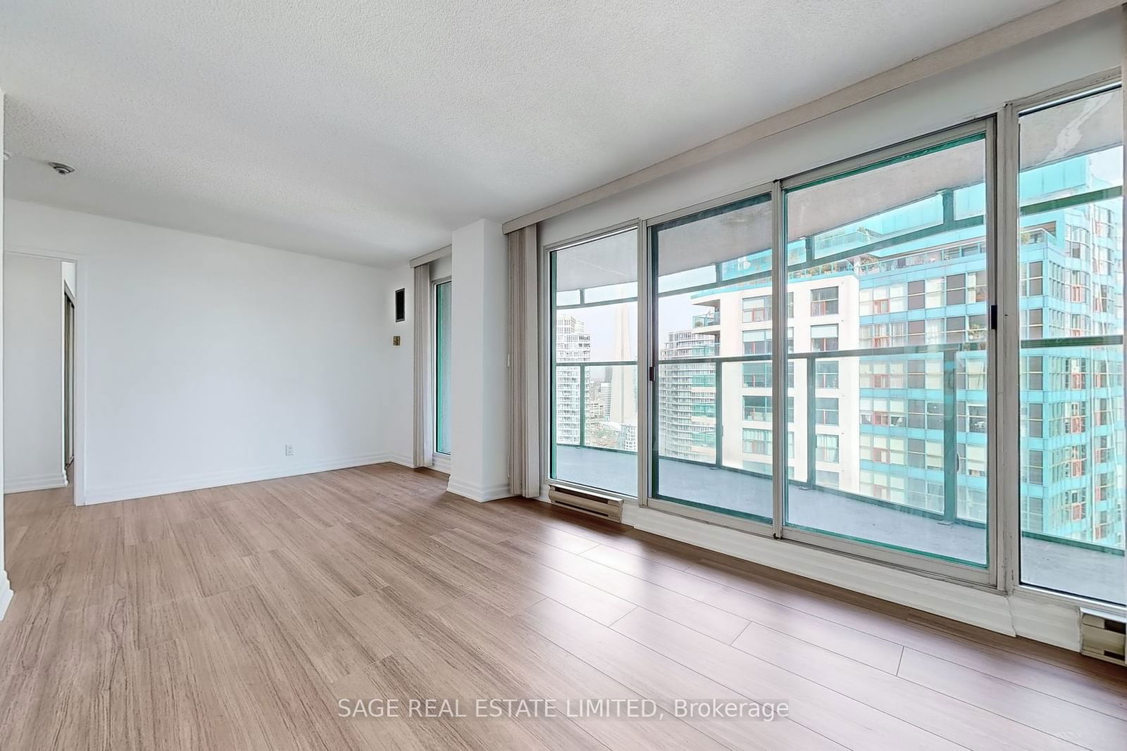 99 Harbour Sq, unit 3501 for rent