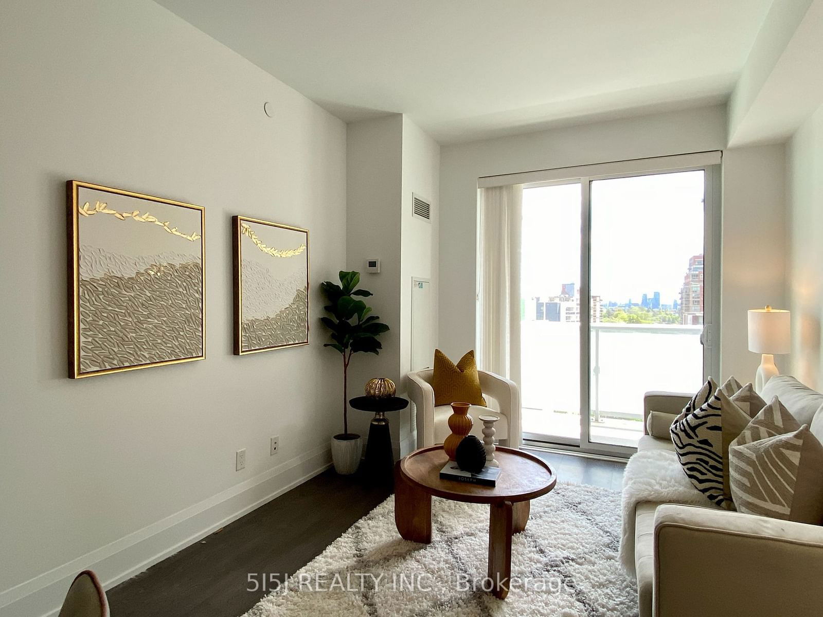 101 Erskine Ave, unit 1005 for rent - image #13