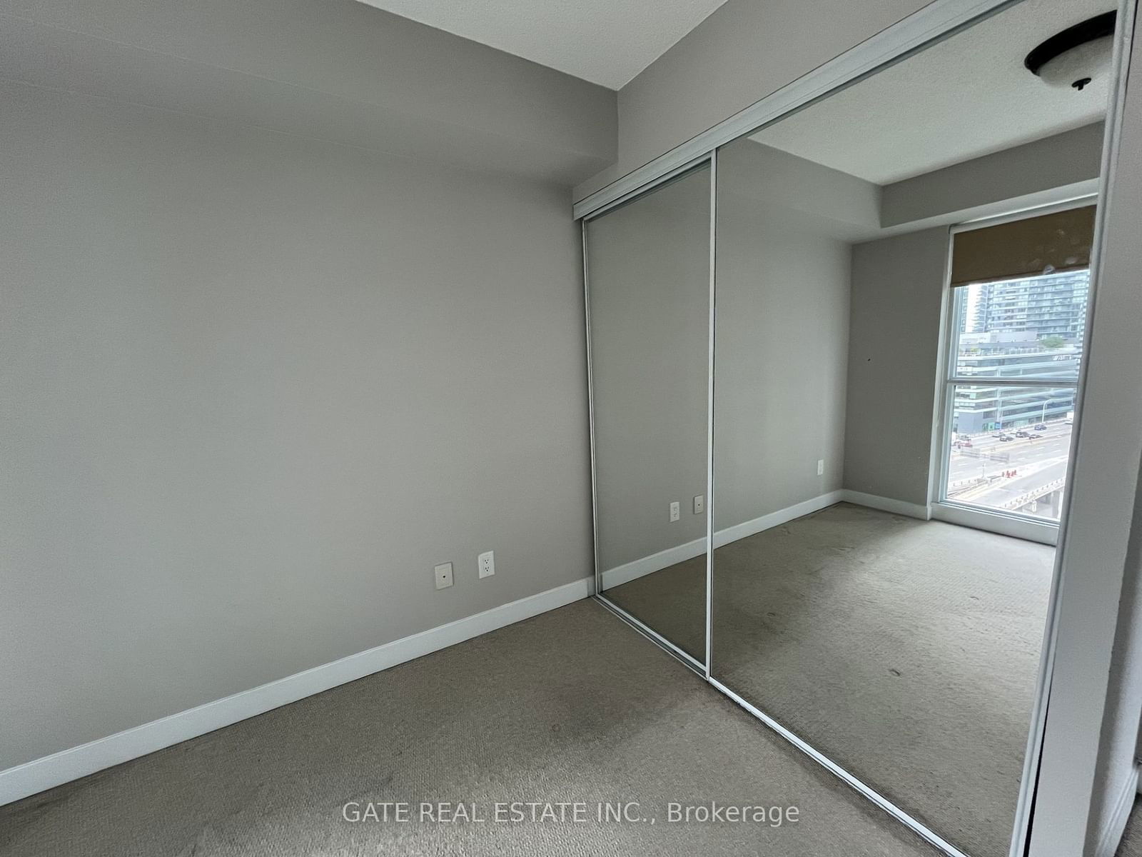 18 Harbour St, unit 1410 for rent - image #14