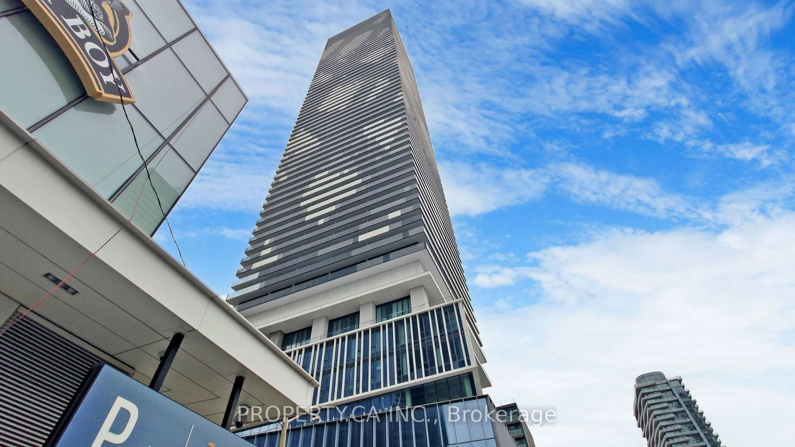 138 Downes St, unit 6105 for sale - image #2