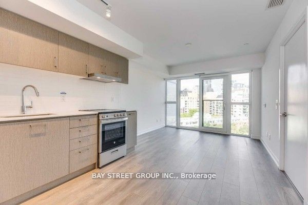 219 Dundas St E, unit 1111 for rent - image #4