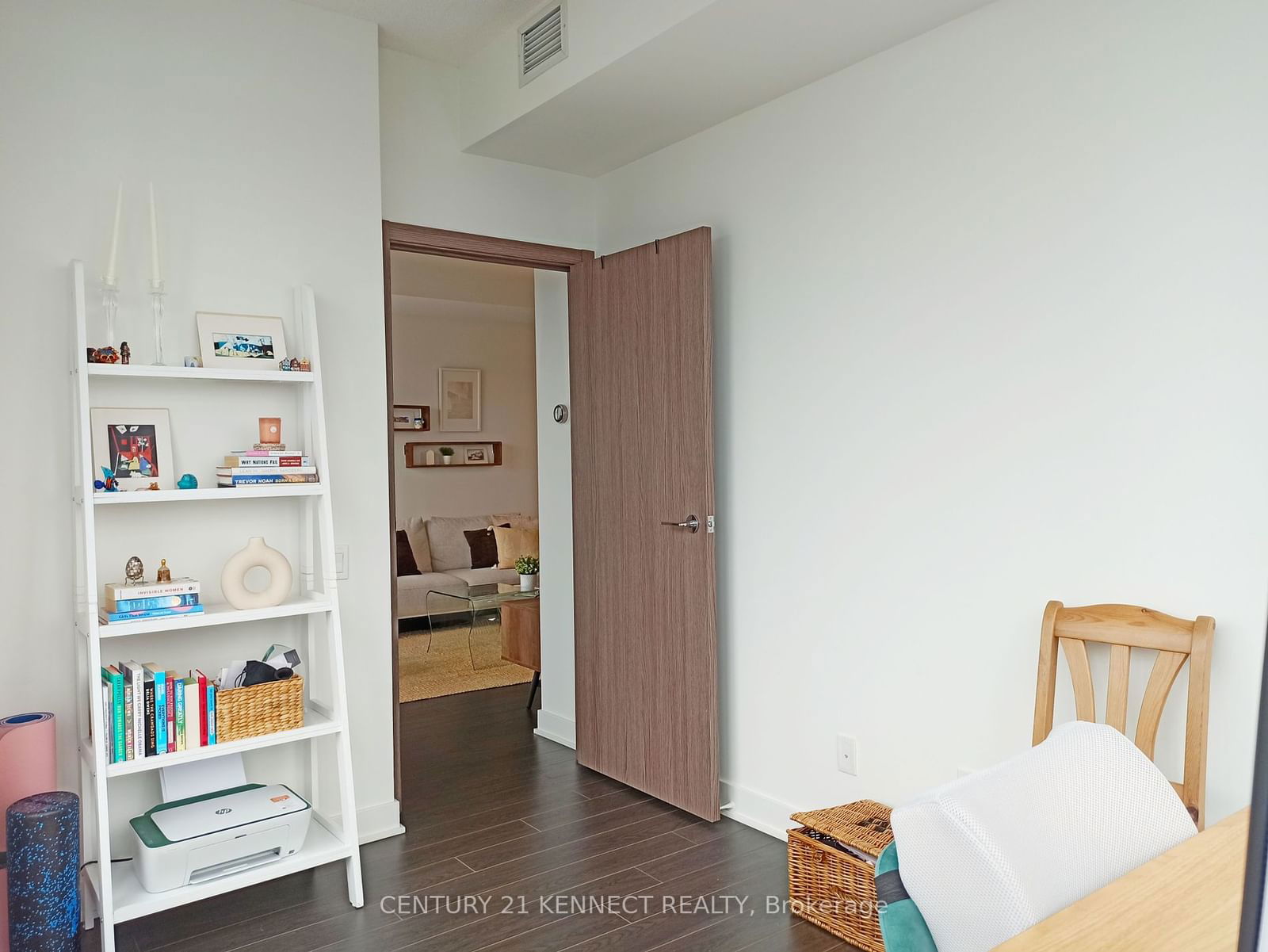 17 Bathurst St, unit 4210 for rent - image #9