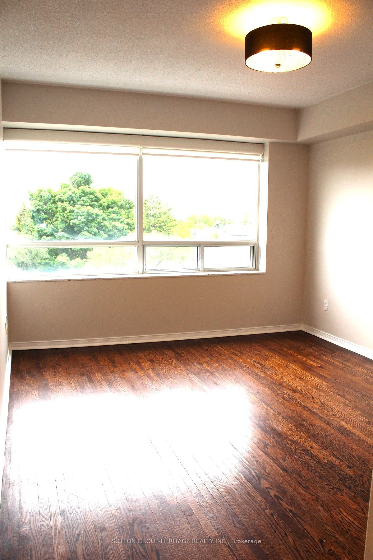 1818 Bayview Ave, unit 612 for rent