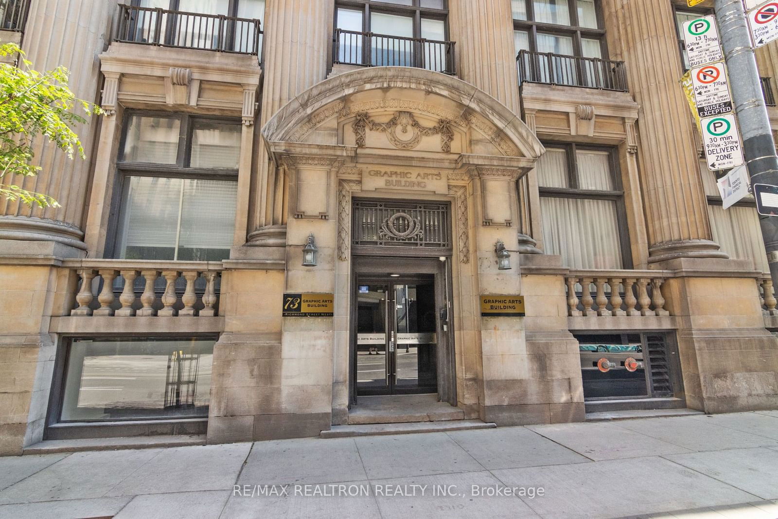 73 Richmond St W, unit L06 for sale - image #2