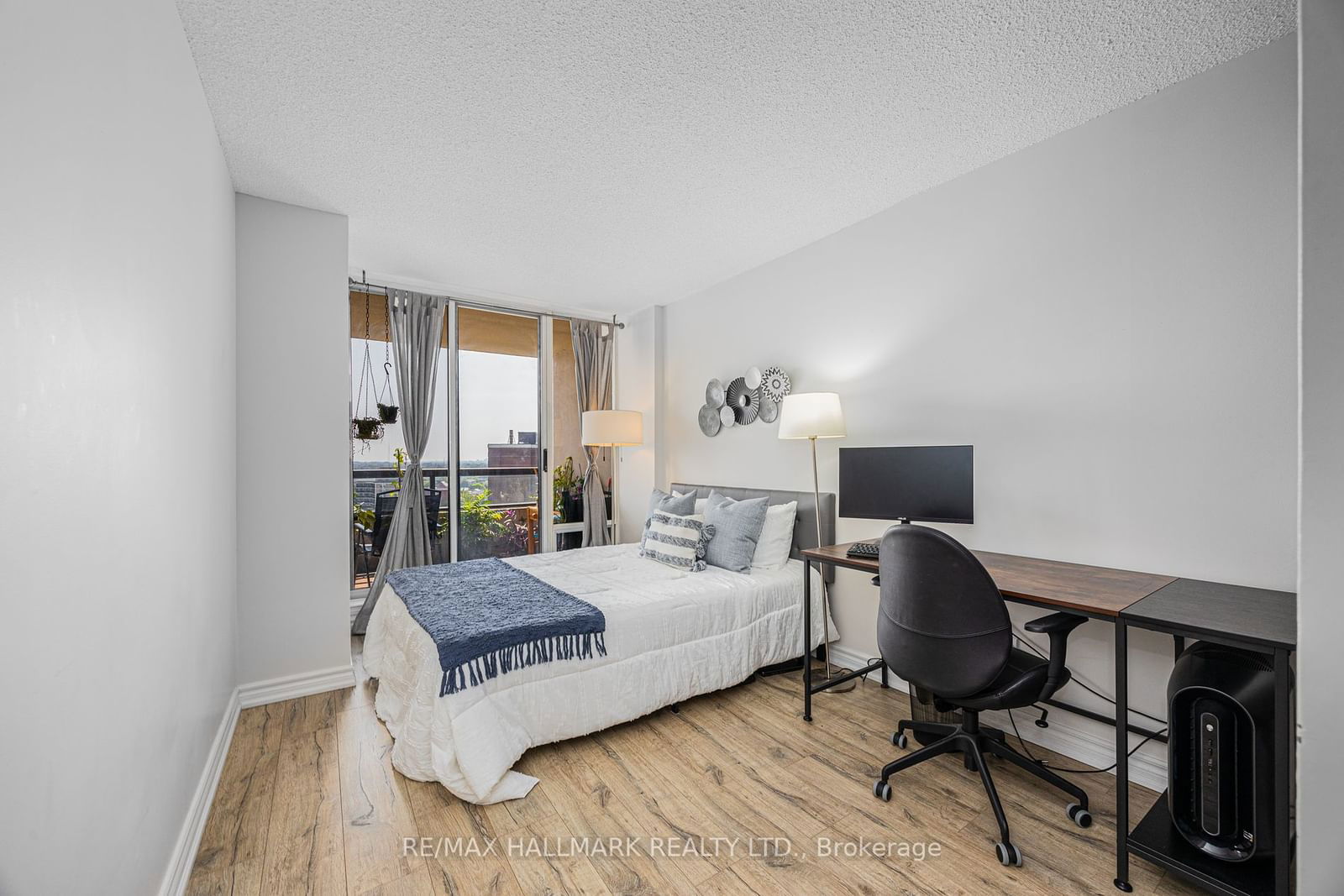 1101 Steeles Ave W, unit Ph210 for sale