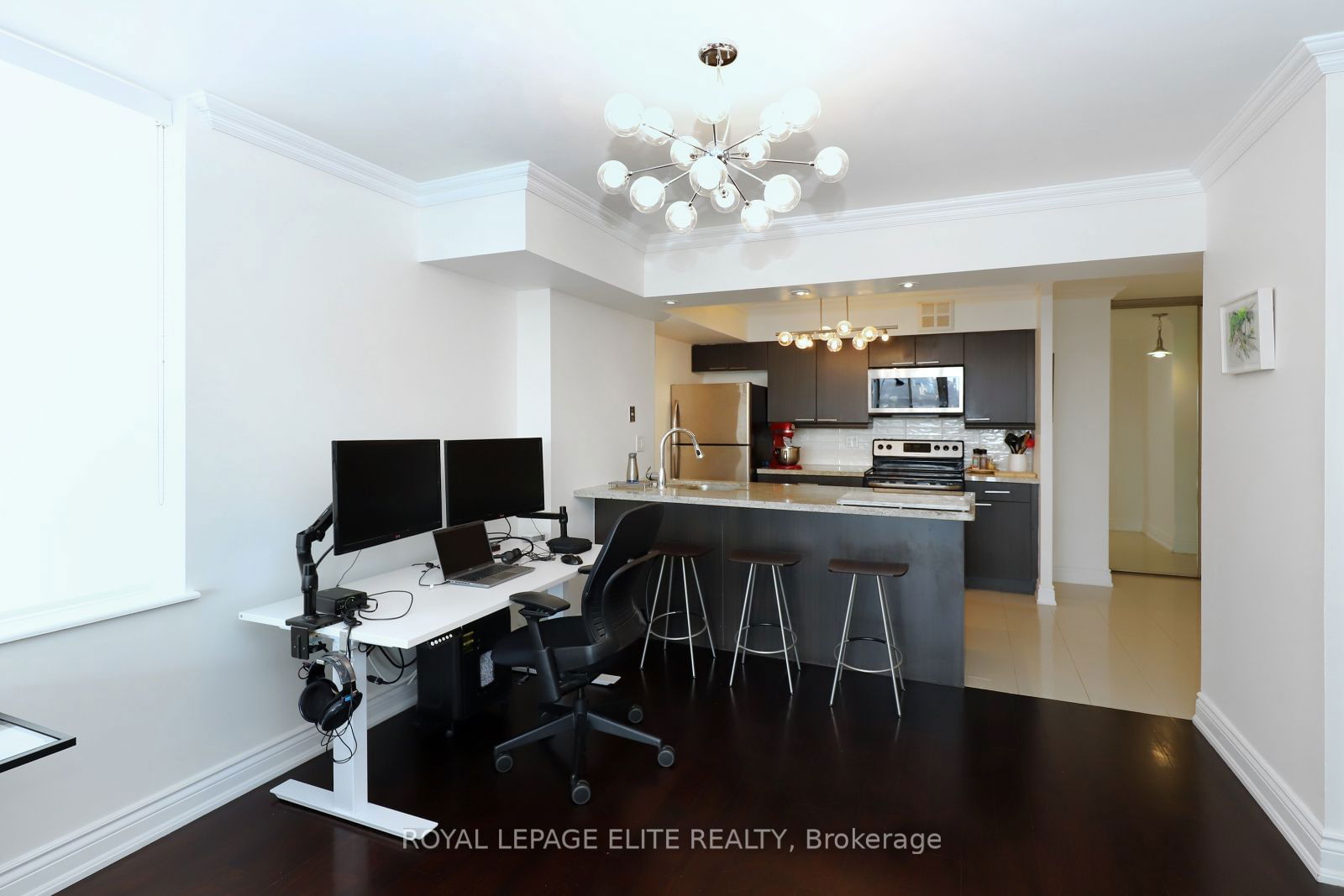 95 LOMBARD St, unit 904 for sale - image #4