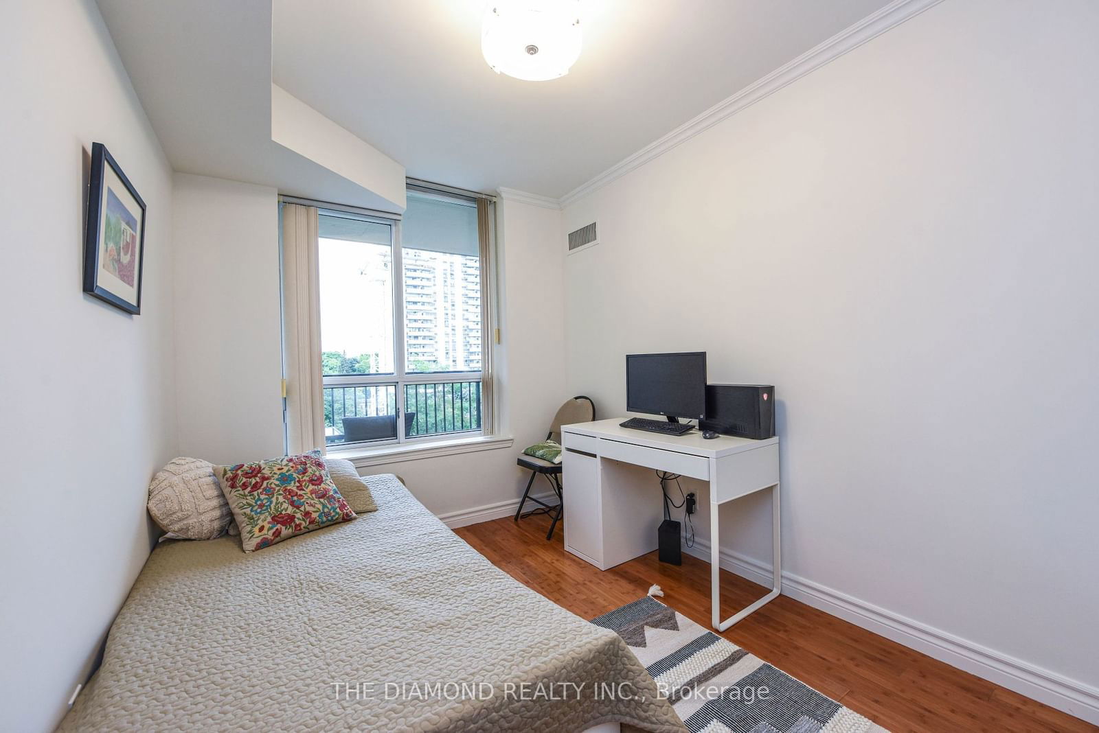 260 Merton St, unit 710 for sale - image #18