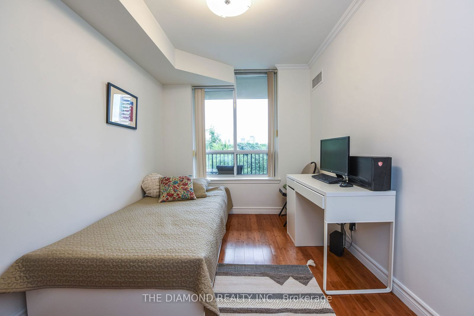 260 Merton St, unit 710 for sale - image #21