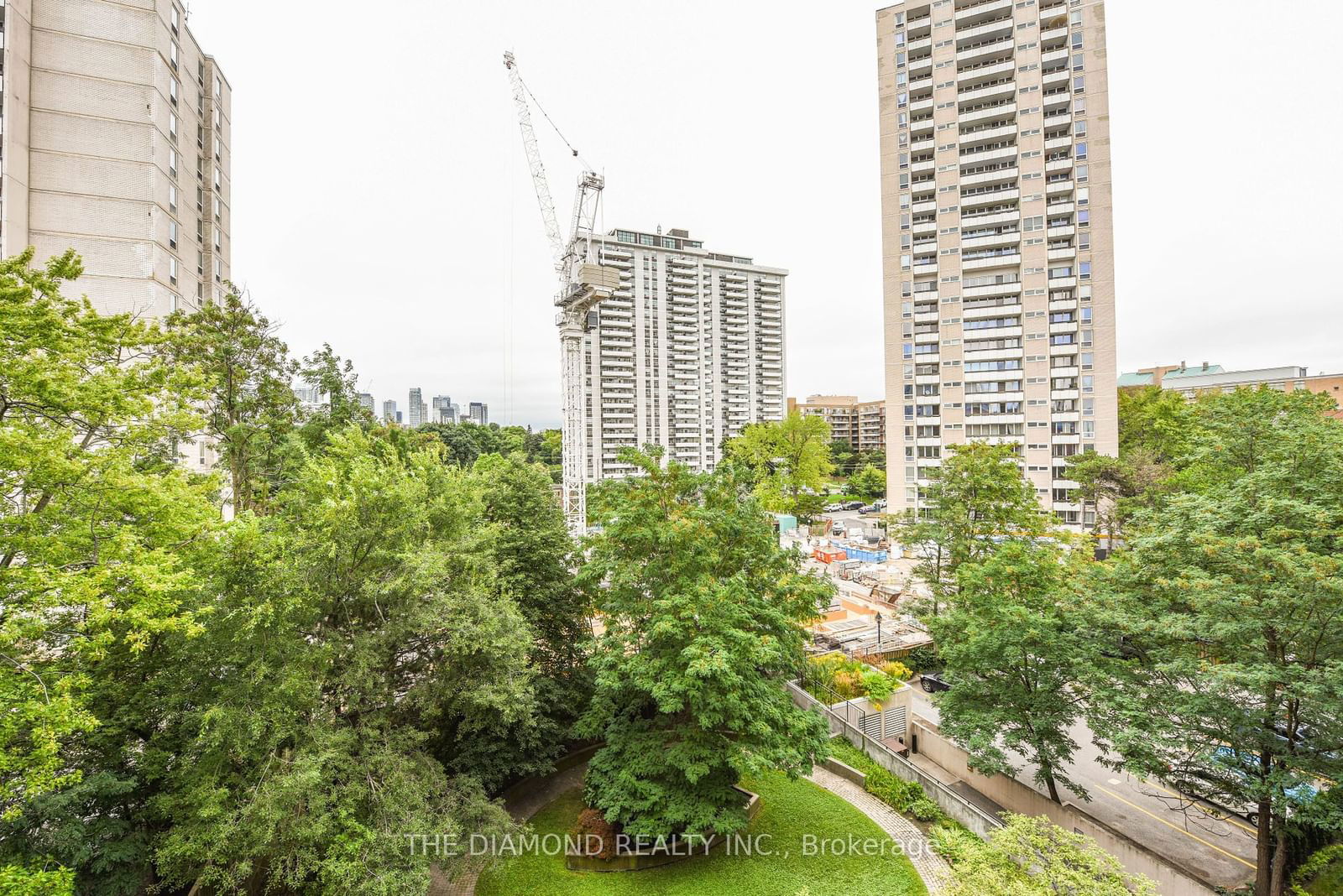 The Hampton Condos, Midtown, Toronto