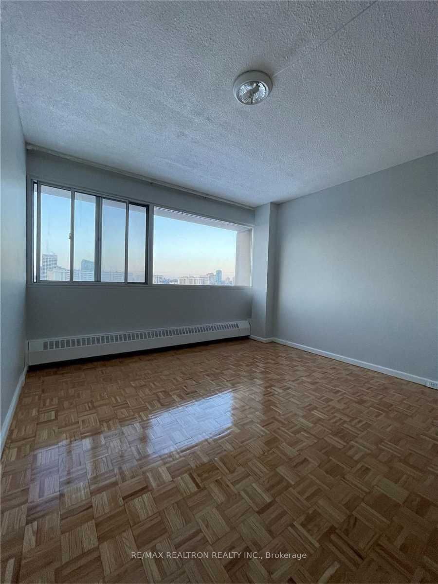 735 Don Mills Rd, unit 1508 for rent - image #9